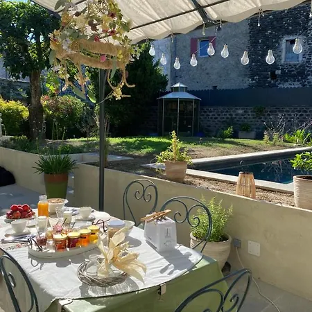 Bed and breakfast Le Rucher Des Arts 3*