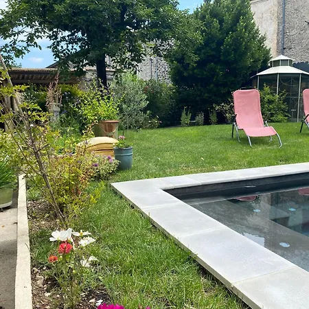 Le Rucher Des Arts 3* Alba-la-Romaine