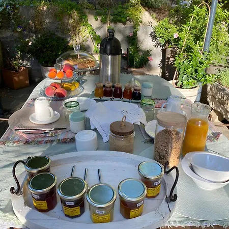 Bed and breakfast Le Rucher Des Arts 3*