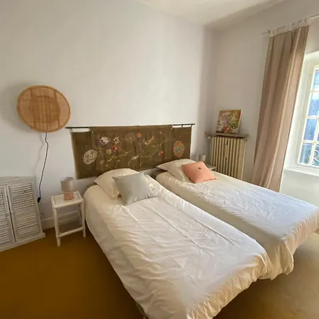 Bed and breakfast Le Rucher Des Arts 3*
