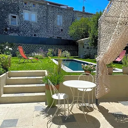 Le Rucher Des Arts Bed and breakfast Alba-la-Romaine
