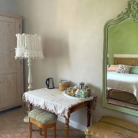 Bed and breakfast Le Rucher Des Arts Alba-la-Romaine