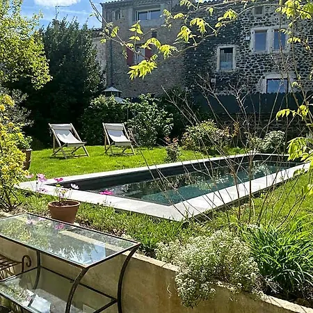 Bed and breakfast Le Rucher Des Arts 3*