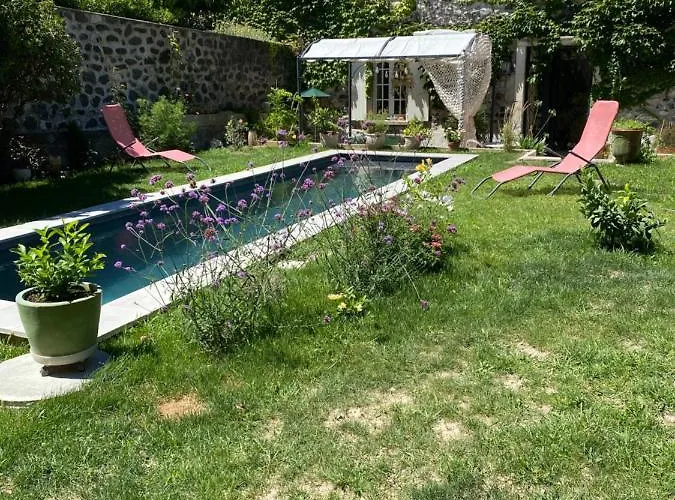 Bed and breakfast Le Rucher Des Arts Alba-la-Romaine